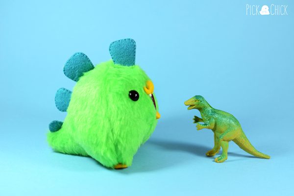 Peluche kawaii dinosaurio pollito Chiripio version