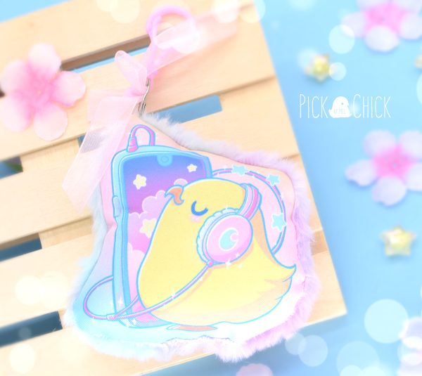 kawaii chick keychain